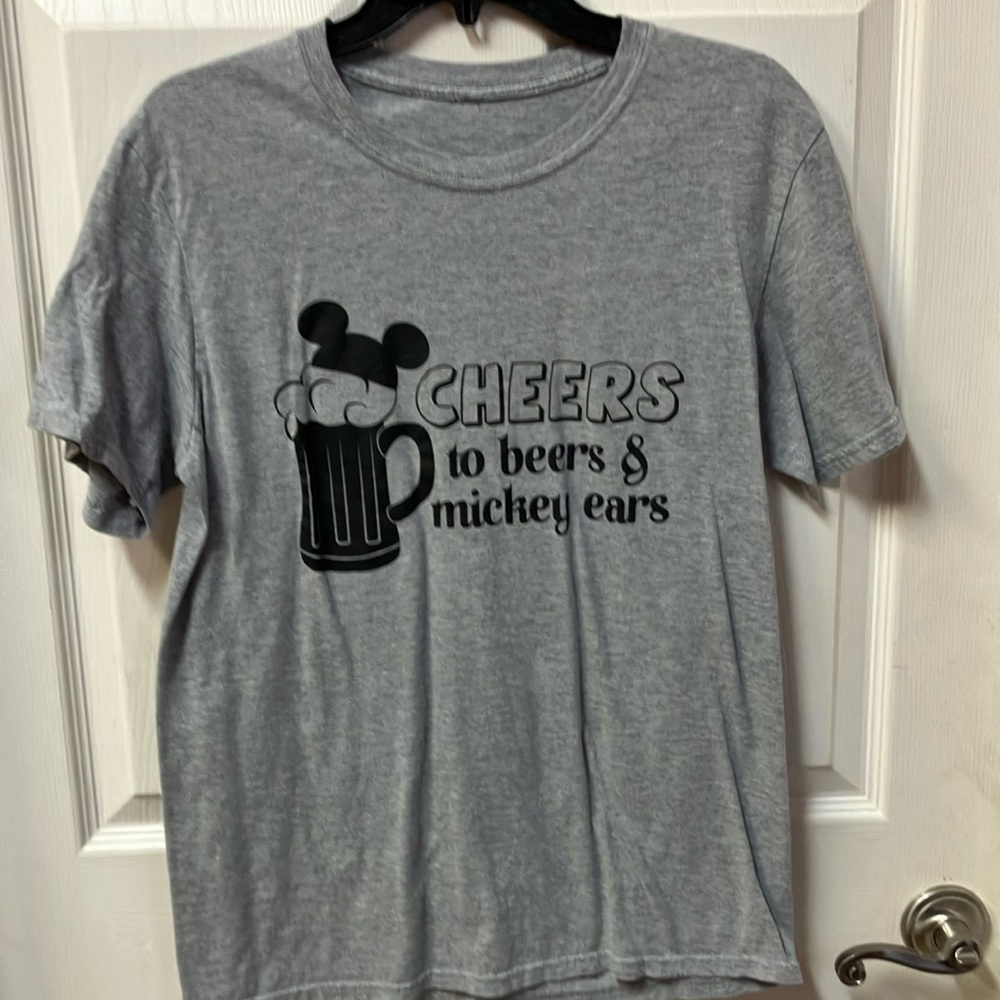 Gray T-shirt “Mickey” Themed size M-L